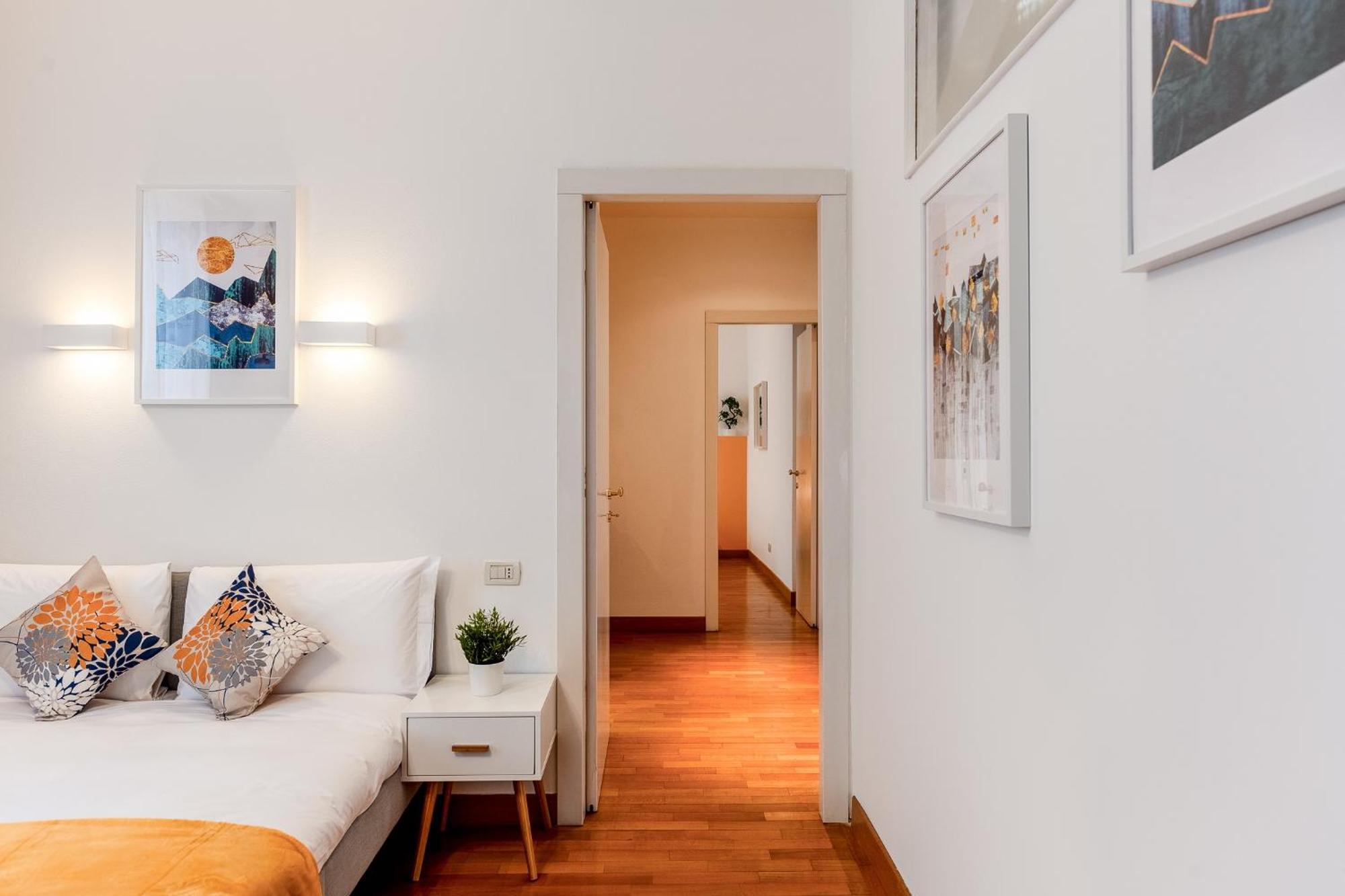 "Suite Elegance Brera" Милан Экстерьер фото