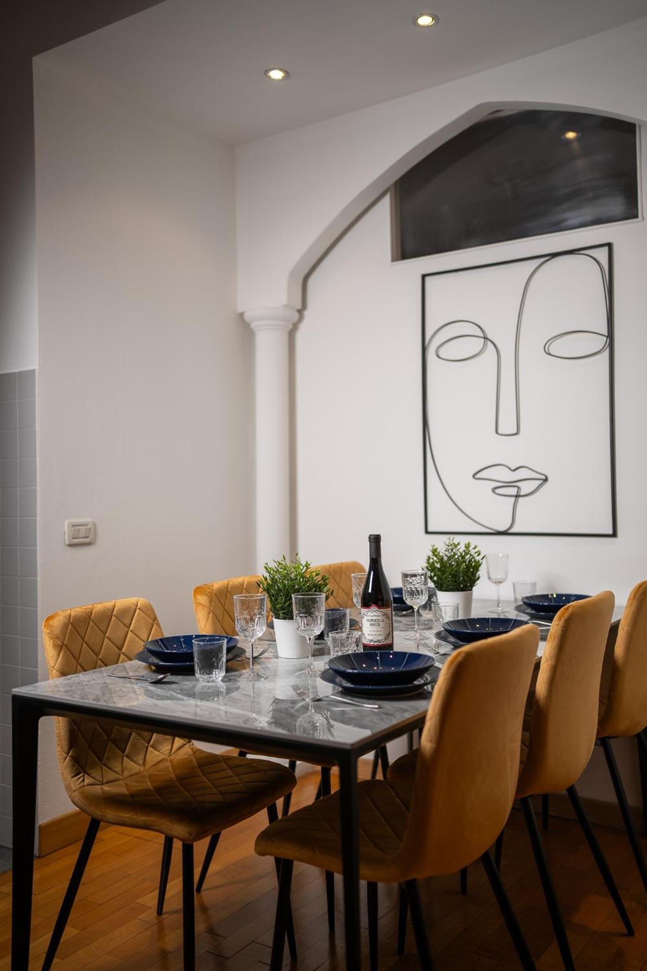 "Suite Elegance Brera" Милан Экстерьер фото